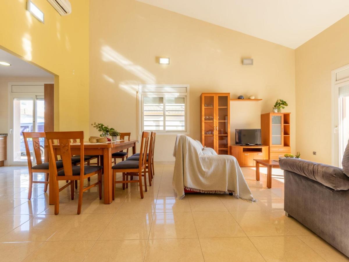 Holiday Home Hector By Interhome Риумар Екстериор снимка